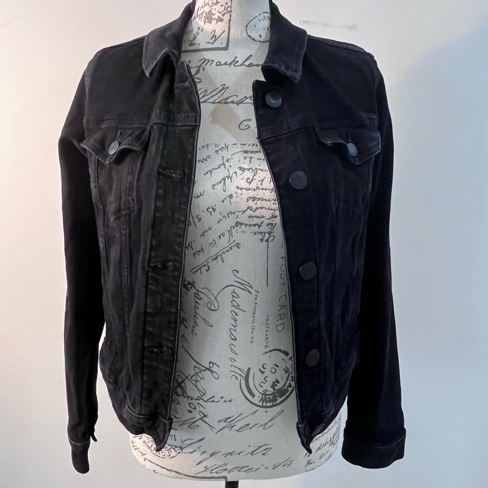 SO denim jacket
